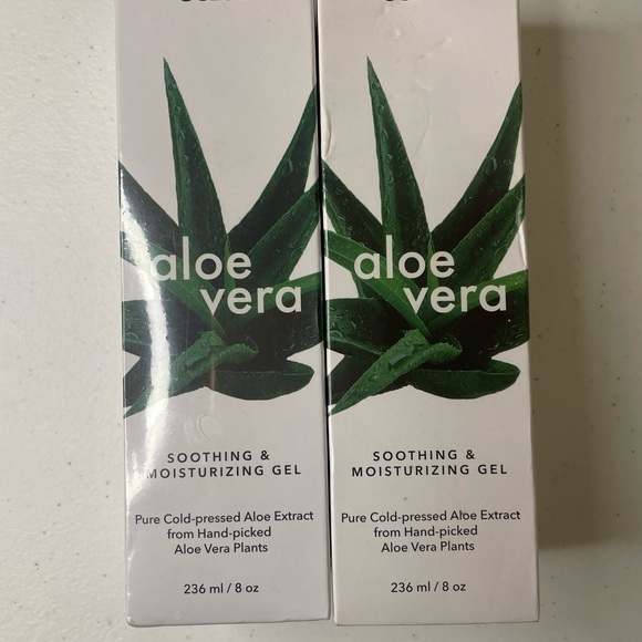Celor Aloe Vera Soothing and Moisturizing Gel Set of 2 8oz Bottles - Picture 2 of 6
